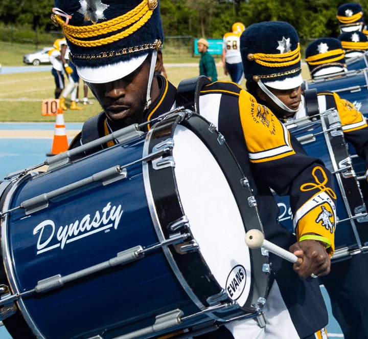An IIOS bass drummer on the track